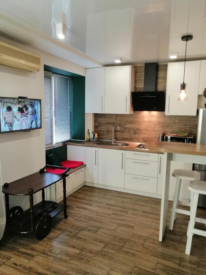 Studio Apartment Center เครเมนชุก ภายนอก รูปภาพ