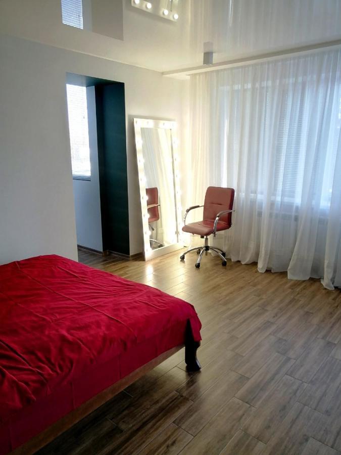 Studio Apartment Center เครเมนชุก ภายนอก รูปภาพ